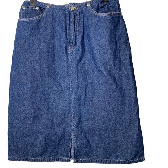 GNW Dresses & Skirts - GNW thin cotton denim skirt size 4